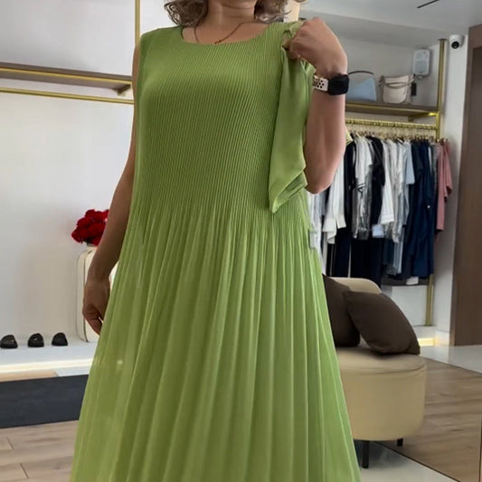 Women's Fashion Chiffon Sleeveless Pleated Dress